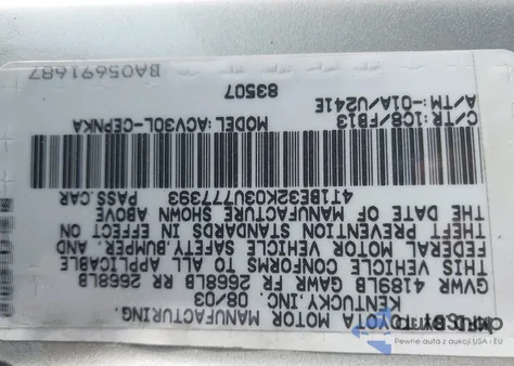 2003 Toyota Camry Le z USA, uszkodzony, nr VIN 4T1BE32K03U777393